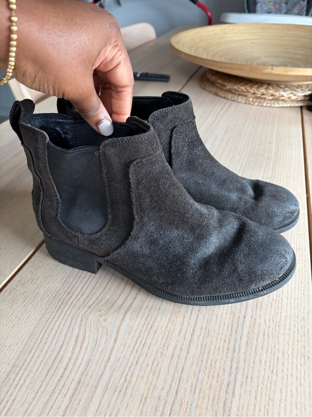 UGG Suede Chelsea Boots - Dark Gray